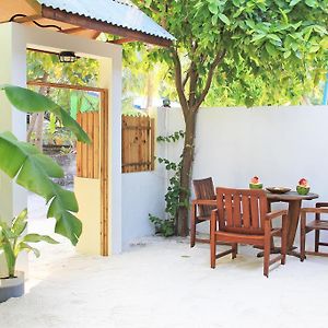 Готель Dhivehi Experience Дігура Exterior photo