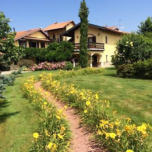 Вілла Relais Dei Cesari Borgo Ticino Exterior photo