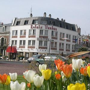 Готель Le Relais Vauban Аббевіль Exterior photo