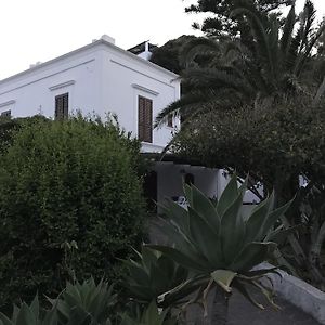 Вілла Casa Schicciola Стромболі Exterior photo