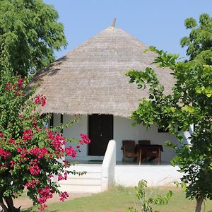 Kutch Safari Lodge Бгудж Exterior photo