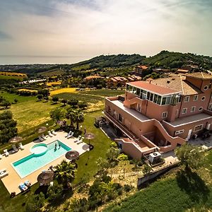 Villa Susanna Degli Ulivi - Resort & Spa Колоннелла Exterior photo