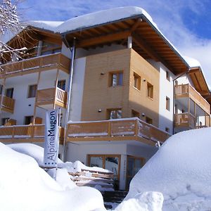 Alpine Mugon Hotel Вазон Exterior photo