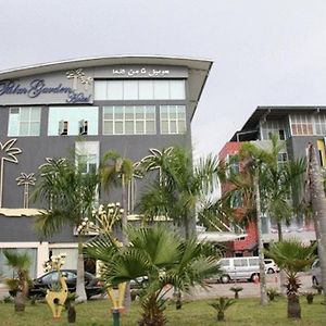 Palm Garden Hotel Brunei Бандар-Сері-Бегаван Exterior photo