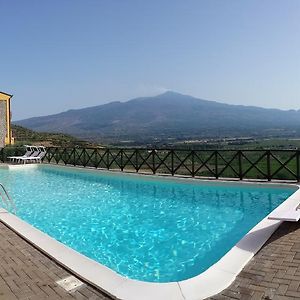 Гостьовий будинок Agriturismo Valle Dell'Etna Roccella Valdemone Exterior photo