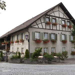 Hotel Gasthaus Hirschen Баден Exterior photo