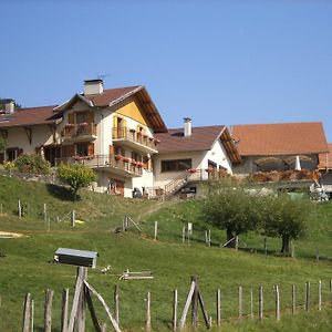 Ferme Auberge Du Bessard Аллевар Exterior photo