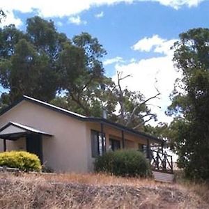 Riesling Country Cottages Polish Hill River Exterior photo