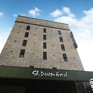 Sr Design Hotel Йонін Exterior photo