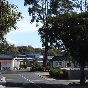 Готель Moomba Holiday And Caravan Park Port Sorell Exterior photo