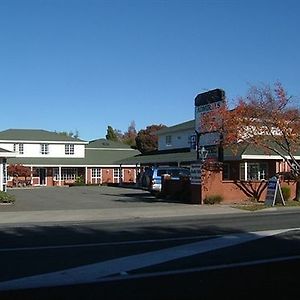 Admirals Motor Lodge Бленгейм Exterior photo