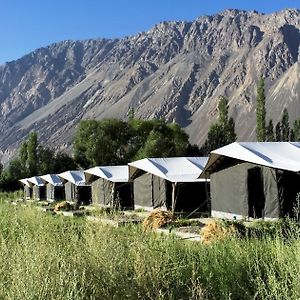 Готель Cold Desert Camp Лех Exterior photo