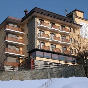 Hotel Miravalle Соз-д'Улькс Exterior photo