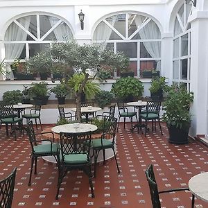Hotel Los Olivos Аркос-де-ла-Фронтера Exterior photo