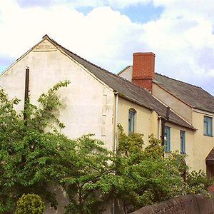Готель Brownhill House Ruyton-XI-Towns Exterior photo
