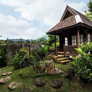 Готель Baan Kaew Mongkorn Чіангмай Exterior photo