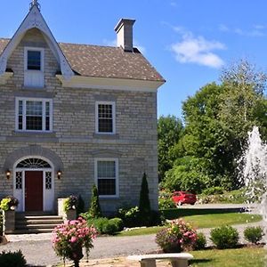 Clyde Hall Bed And Breakfast Lanark Exterior photo