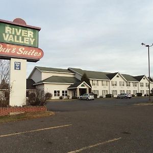 River Valley Inn & Suites Осеола Exterior photo