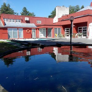 Готель Paatsalu Holiday Center Exterior photo