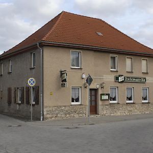 Готель Gasthaus ,,Zum Schwarzen Baer" Gusten Exterior photo