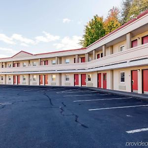 Econo Lodge Вест-Спрінґфілд Exterior photo