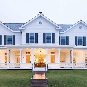 Готель The Quogue Club Exterior photo