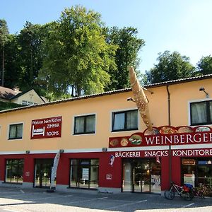 Bed and Breakfast Wohnen Beim Baecker Weinberger Іббс-ан-дер-Донау Exterior photo