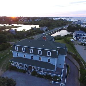 Payne'S Harbor View Inn Нью-Шорем Exterior photo