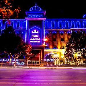 Nurlan Hotel Кашгар Exterior photo