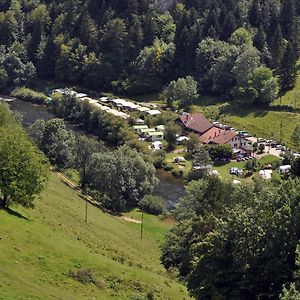 Tariche Centre De Vacances Сент-Юрсен Exterior photo