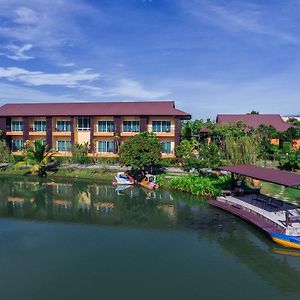 Tamali Hotel Накхонсітхаммарат Exterior photo