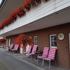 Hotel Kaiserhof Ilten Зенде Exterior photo