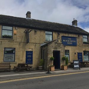 The Blacksmiths Arms Пеністоун Exterior photo