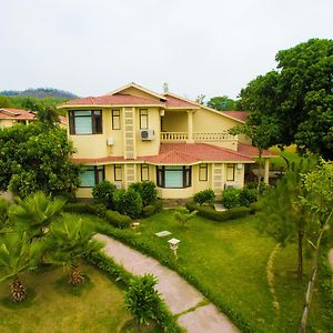Nadiya Parao Resort Рамнаґар Exterior photo