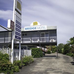 Bridge Motel Батманс-Бей Exterior photo