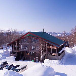 Moiwa Lodge Нісеко Exterior photo