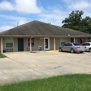 Cajun Country Inn Ґонзалес Exterior photo