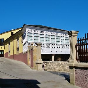 Готель Mirador Da Ribeira Viana do Bolo Exterior photo