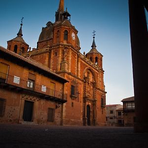 Готель Hospederia Santa Elena San Carlos del Valle Exterior photo