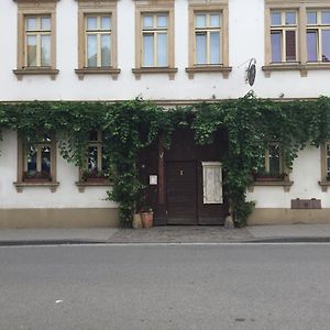 Bed and Breakfast Vivo-Vino Weisenheim am Sand Exterior photo