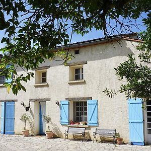 Bed and Breakfast La Bergerie De Valerie Arthes Exterior photo