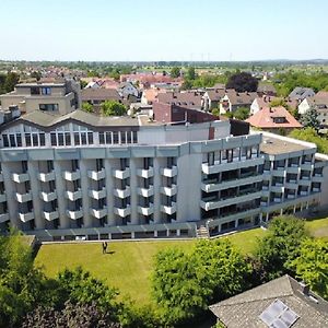 Karaman Group Hotel Бад-Ненндорф Exterior photo