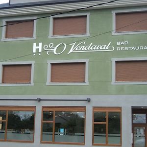 Готель O Vendaval Hostal Restaurante Баррейрос Exterior photo