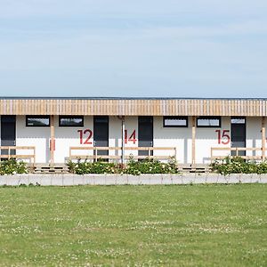 Готель L'Aerodrome De La Baie De Somme Buigny-Saint-Maclou Exterior photo