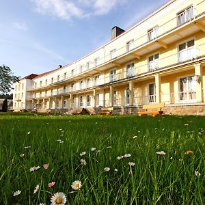 Akzent Hotel Am Burgholz Табарц Exterior photo