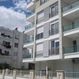Апартаменти Antalya Port Flats Konyaalti Exterior photo