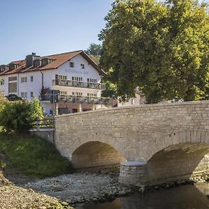 Готель Raffelsteiner Hof "Garni" Mornsheim Exterior photo