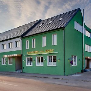 Hotel Zur Post Ілльміц Exterior photo