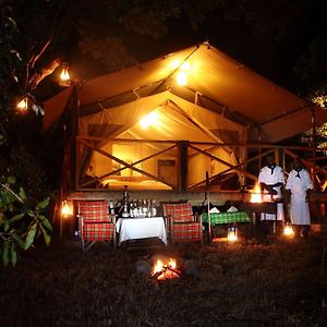 Готель Loyk Mara Camp Talek Exterior photo