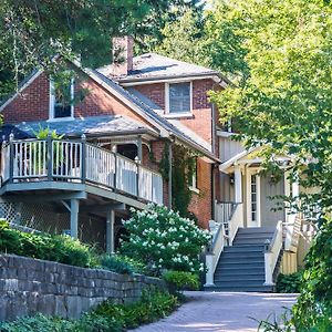 Bed and Breakfast Plantation House Bed & Breakfast Порт-Гоп Exterior photo